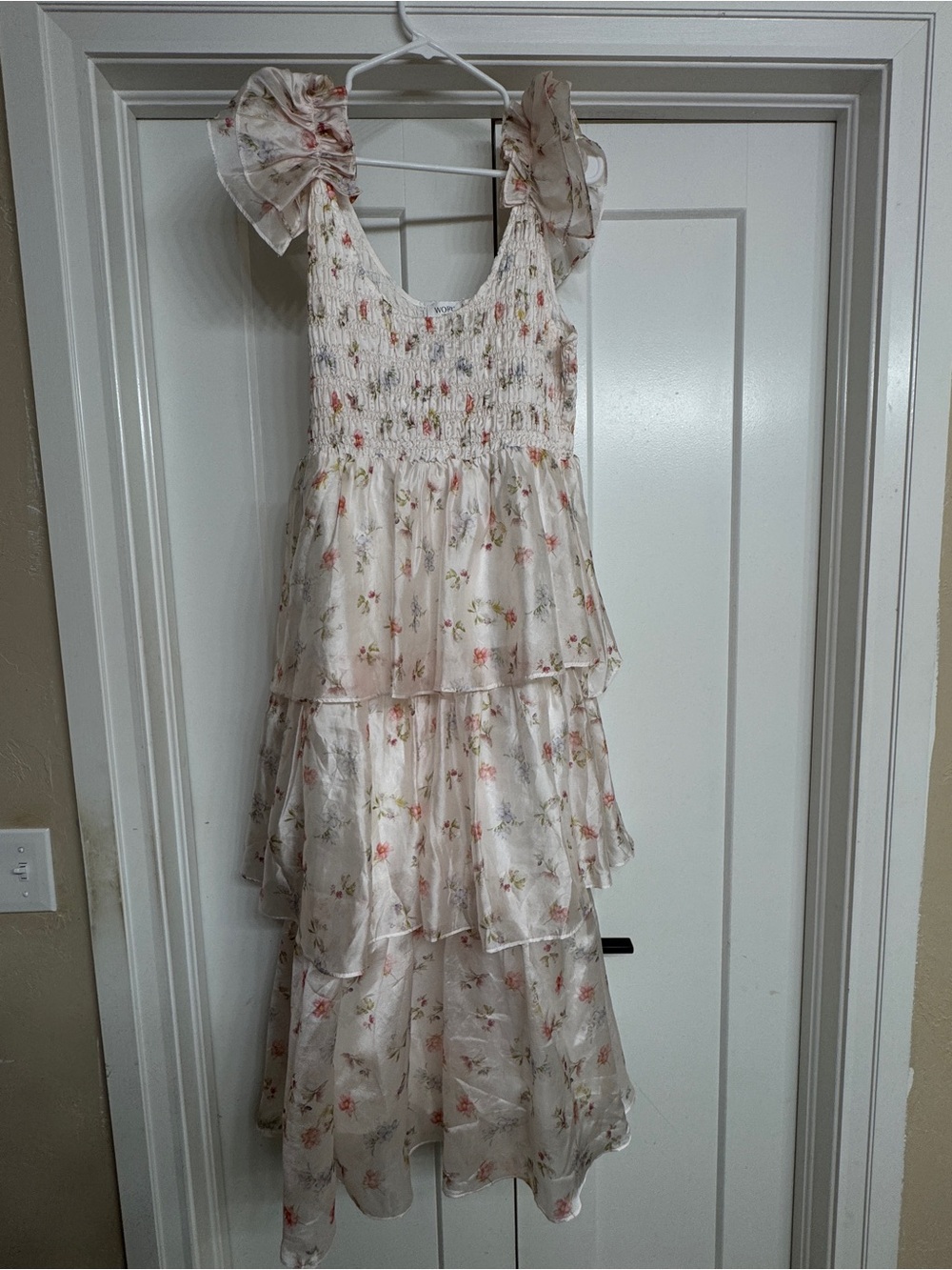 Worth Collective Tiered Midi Floral Dress Size Large *bump friendly*